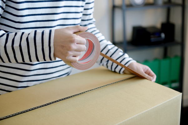 �~�j���z���T�[�r�X