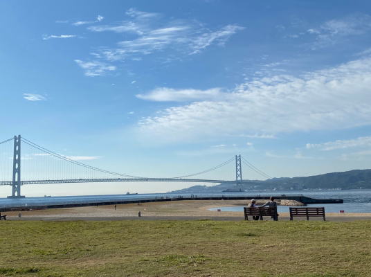 �ꏊ�̒񋟃T�[�r�X